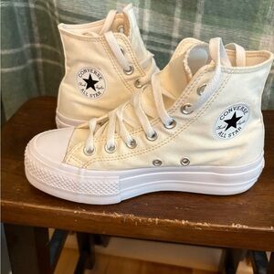 Converse all star lift High-Top Sneakers - Cream size 5